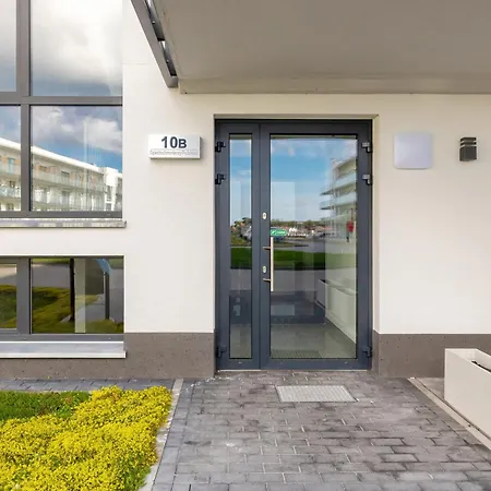 Grey - - Basen - - Parking- Taras Apartment