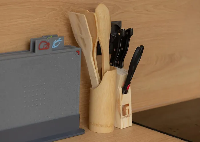 Grey - - Basen - - Parking- Taras Apartamento