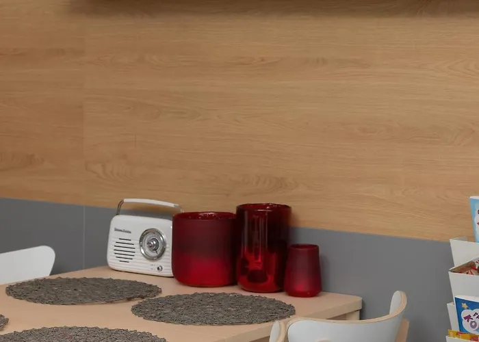 Grey - - Basen - - Parking- Taras *